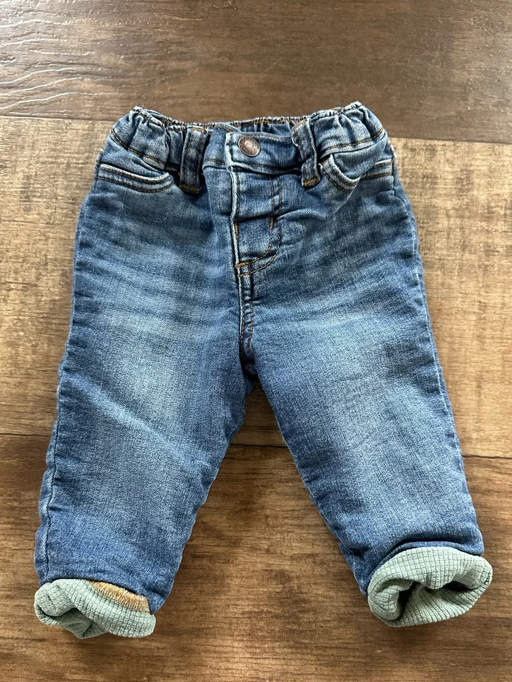 Oshkosh fleece Lined roll cuff jeans
